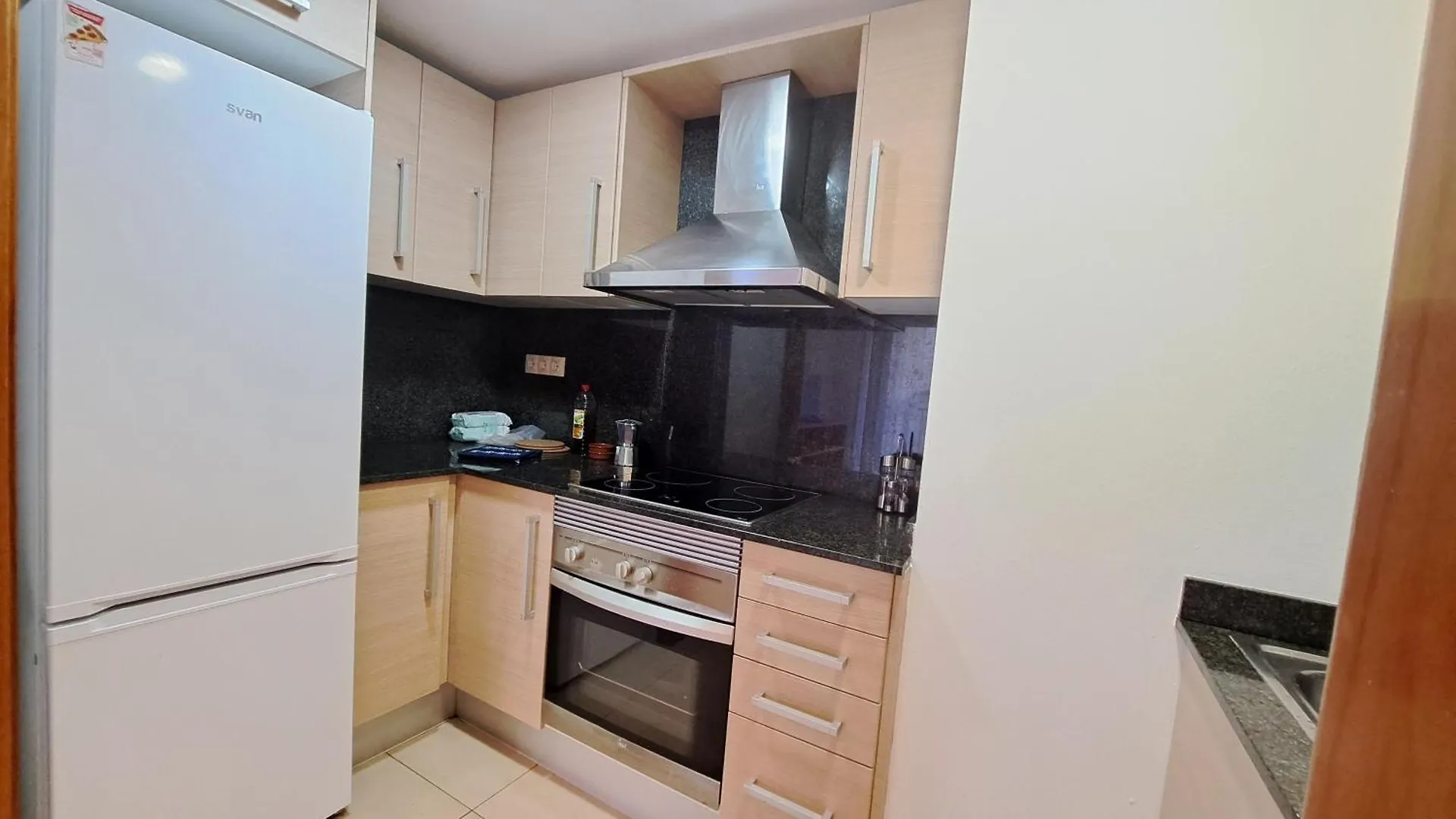 2-Bedroom Apartment In Lloret De Mar City Center 스페인